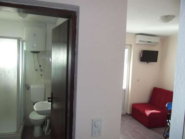 Апартаменты Apartments Jovan Сутоморе-41